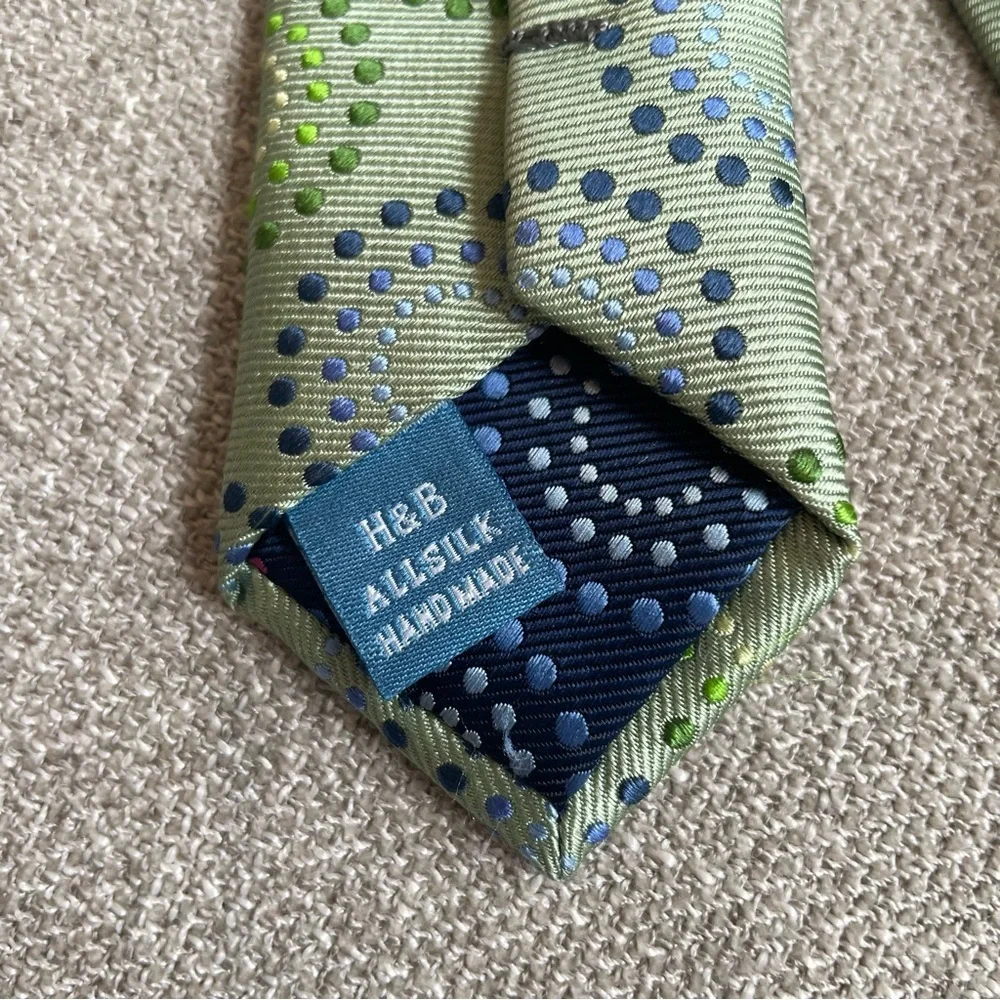 Haines & Bonner of London Green Circles Dots Men’s Silk Tie Office Professional